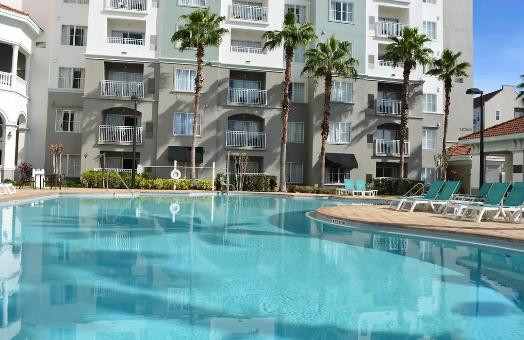 The Point Hotel & Suites Universal-1